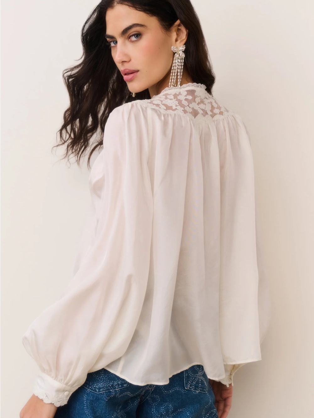 Victorian Style White Lace Long-Sleeve Lace Blouse